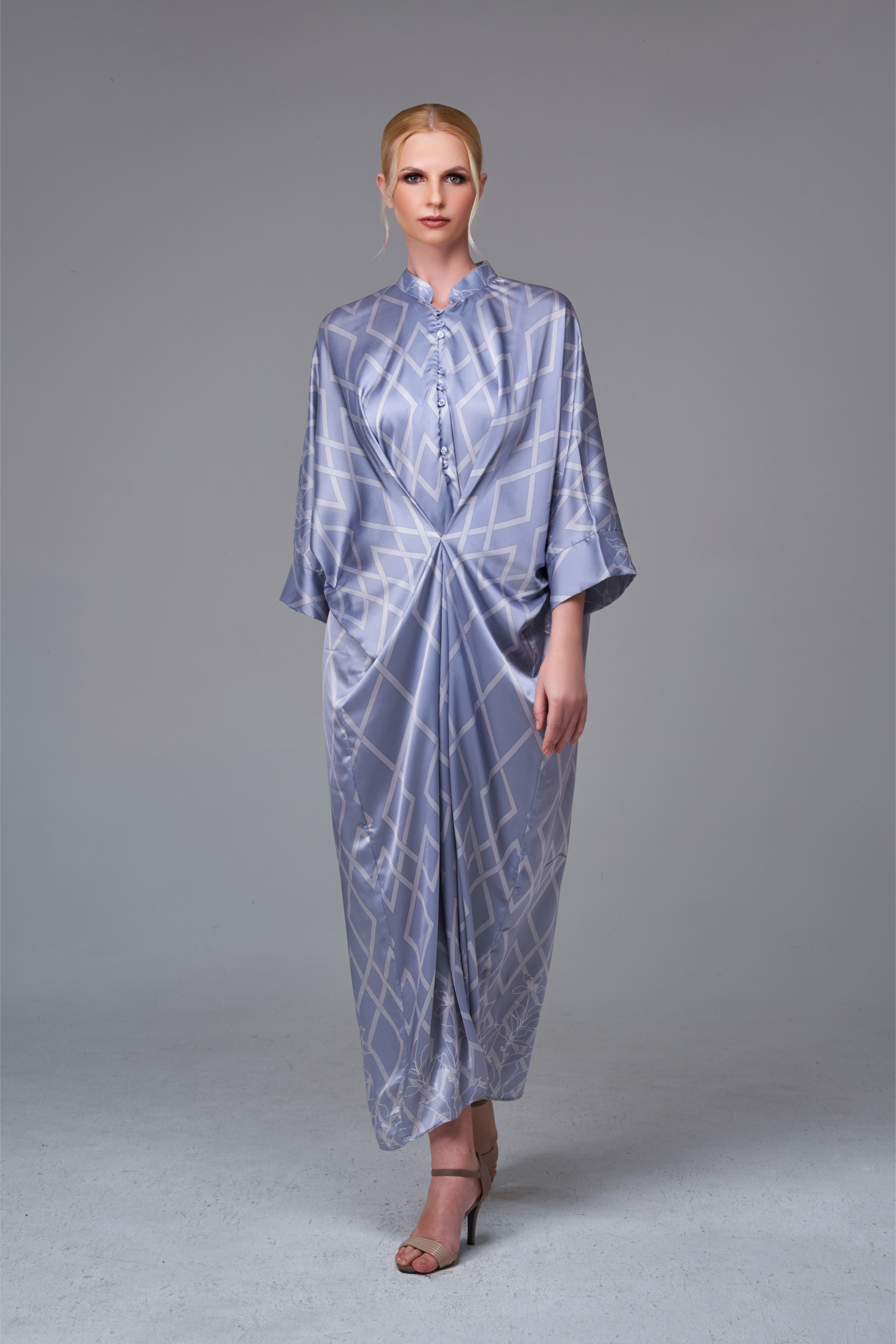 Melinda Kaftan in Grey