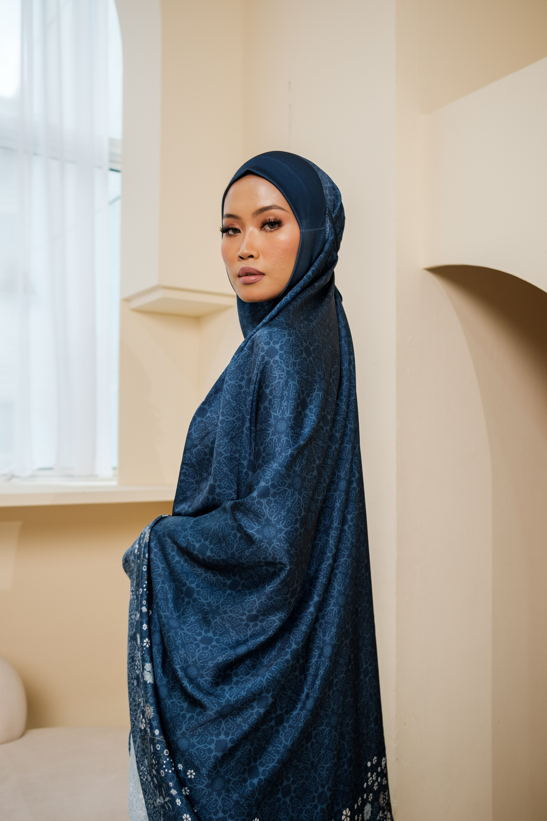 Telekung Hajar in Dark Blue