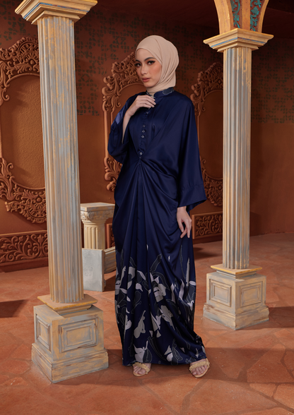 Melinda Kaftan in Navy Blue Season 3