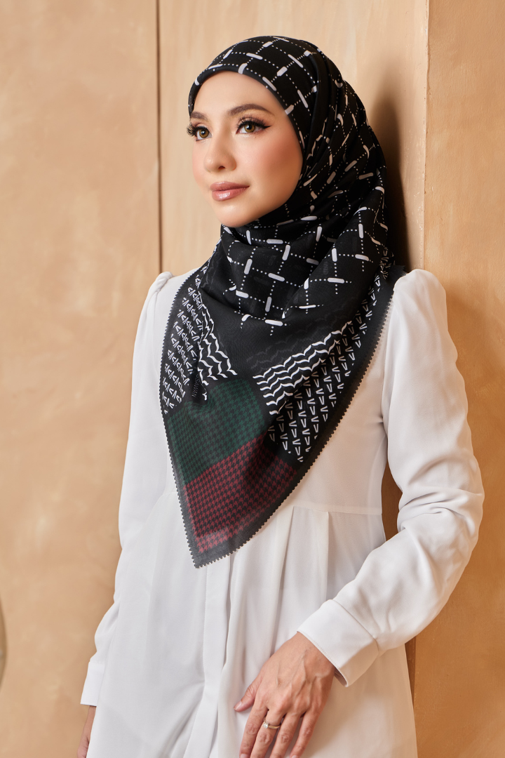 Seduction Keffiyeh