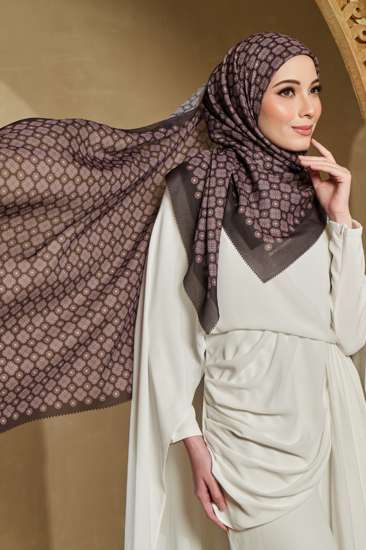 Maharani Shawl in Toffee