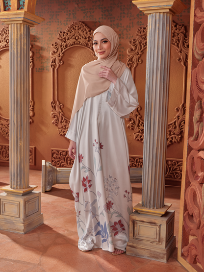 Amber Kaftan in Silver