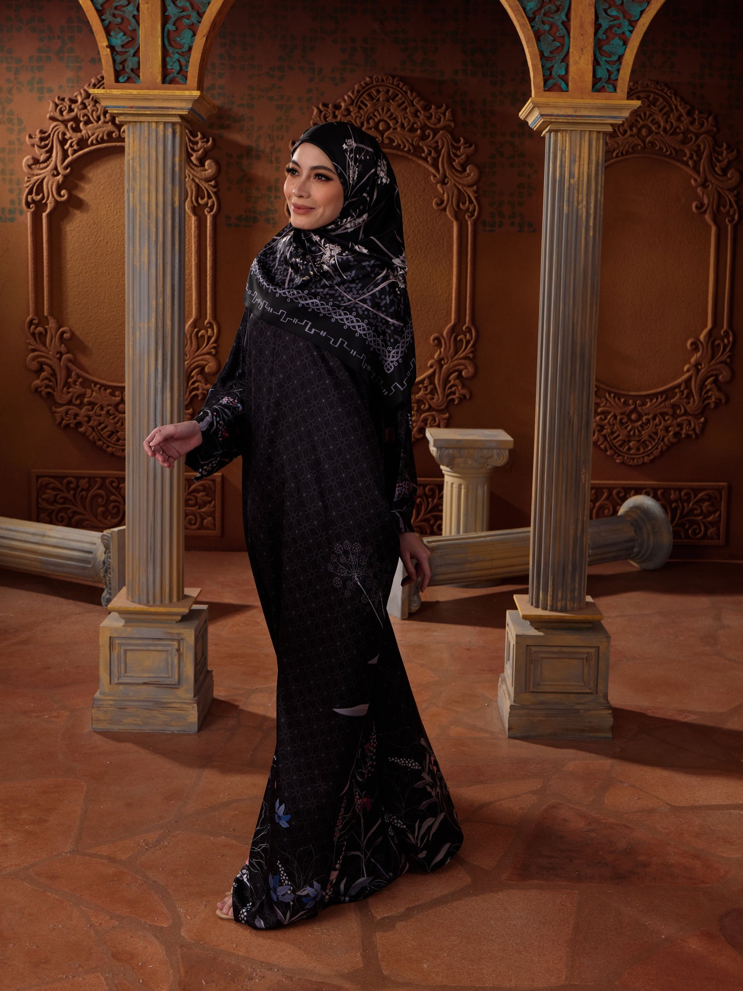 Amber Kaftan in Black