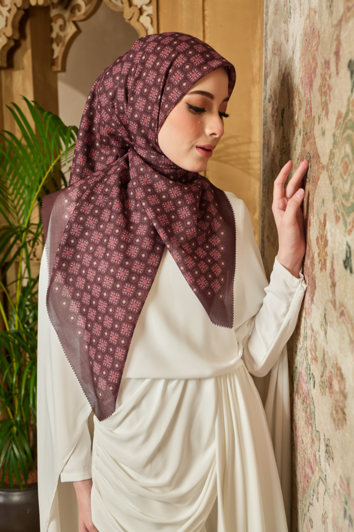 Maharani Square in Burn Maroon