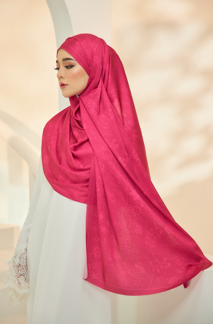 Zizi x Bangsawan : Truffle Shawl in Shocking Pink